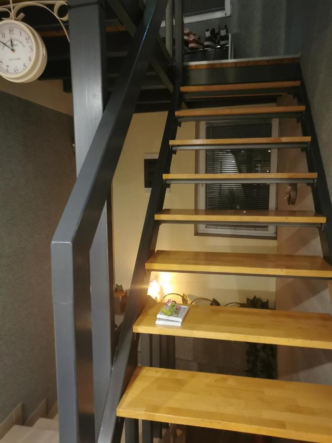 Appartamento Agape Downtown Belgrado Esterno foto