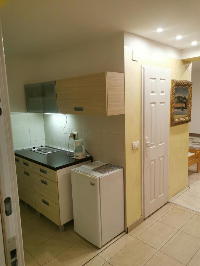 Appartamento Agape Downtown Belgrado Esterno foto