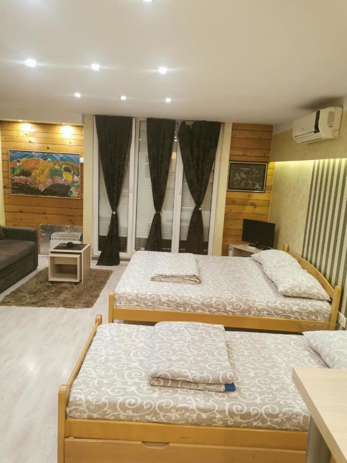 Appartamento Agape Downtown Belgrado Esterno foto