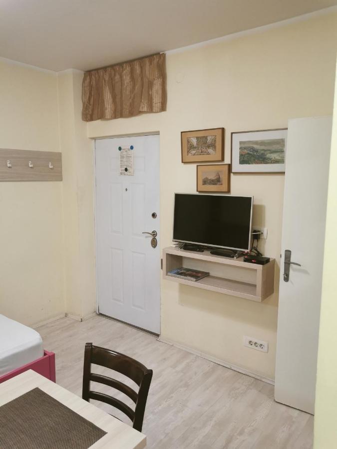 Appartamento Agape Downtown Belgrado Esterno foto